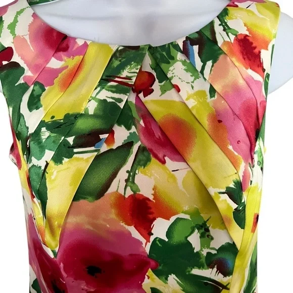 Alyx | Floral Print Dress | Front Pleated Detail - Picture 2 of 8